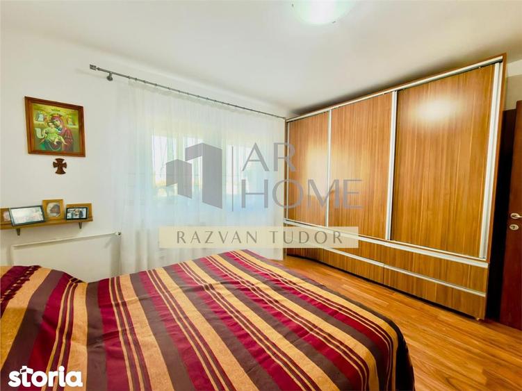 Apartament cu 3 camere decomandat, mobilat în Democrației