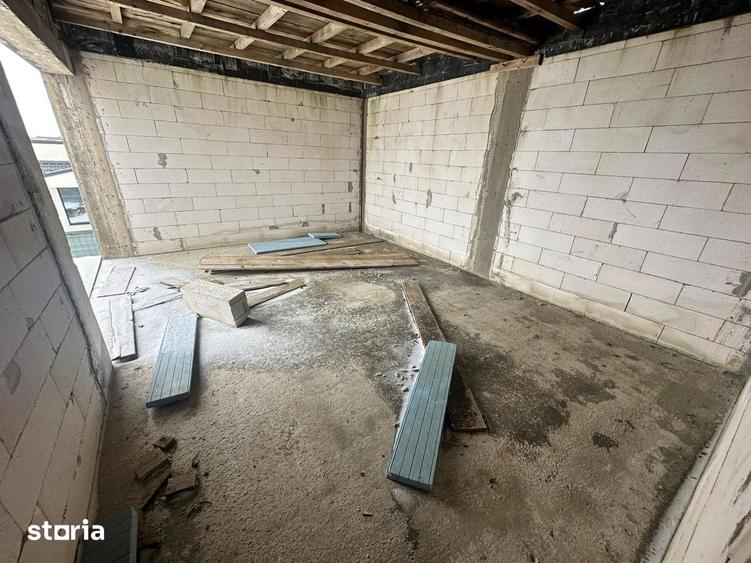 Casă cu 4 camere cu Teren 500 Mp în Cornetu