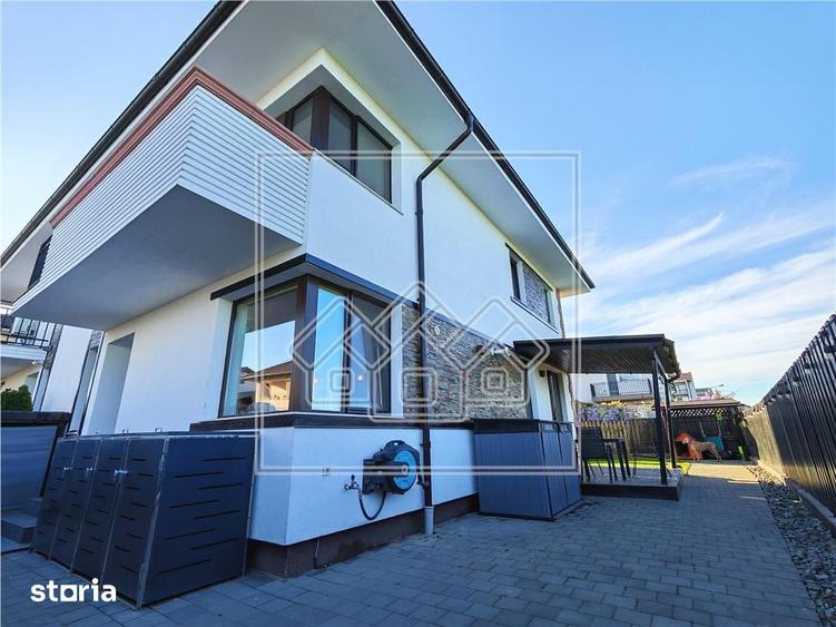 Casă cu 4 camere cu Teren 237 Mp în Central