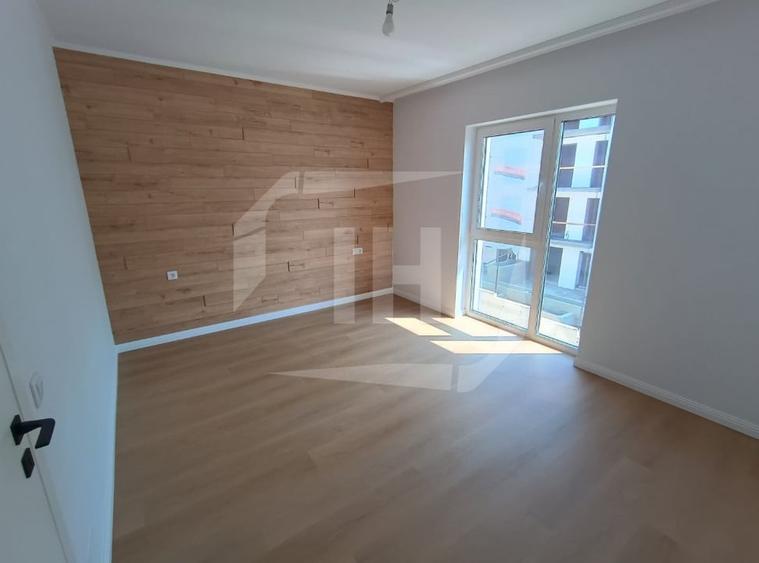 Apartament cu 2 camere semidecomandat, mobilat în Iris