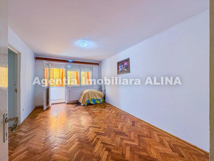 Apartament cu 2 camere decomandat în Minerul