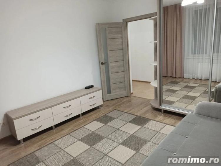 Apartament cu 2 camere decomandat în Crângași