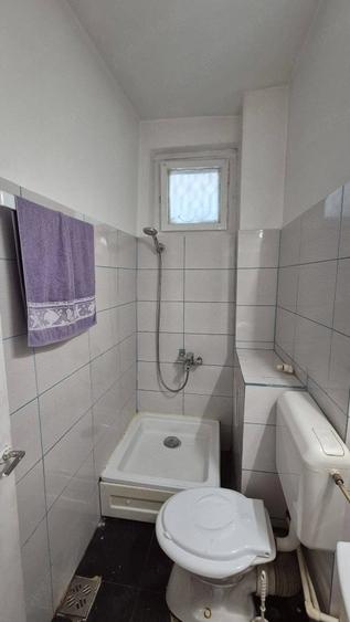 Garsoniera de vanzare zona CET, MOBILATA UTILATA, ETAJ 1 - 1