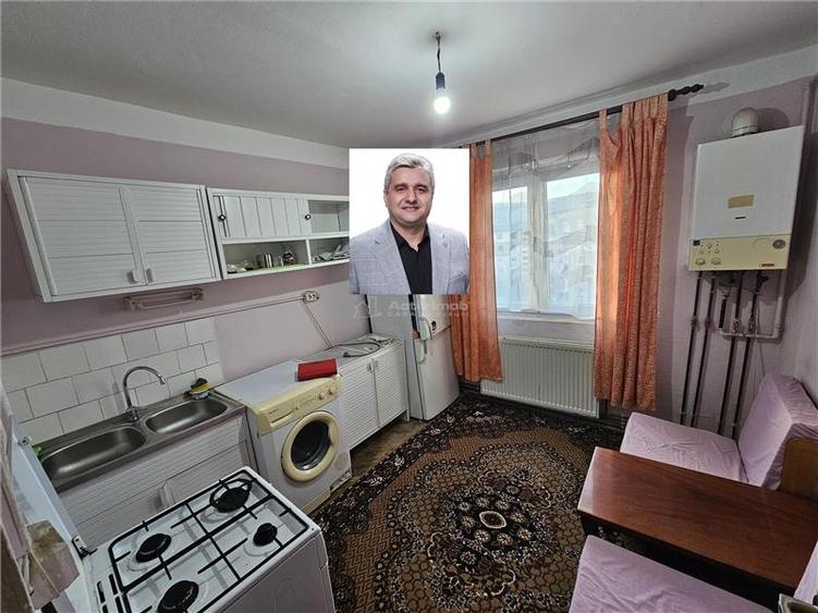 Garsonieră decomandată în Calea Caransebeșului