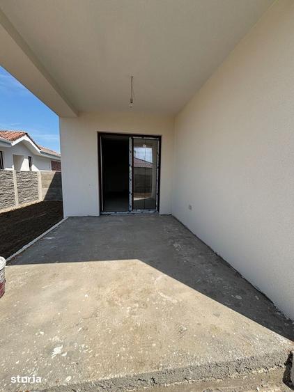 Apartament cu 4 camere în Moșnița Nouă