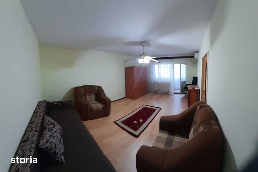 Apartament cu 2 camere decomandat în Lacul Tei