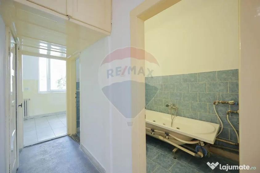 Apartament cu 2 camere decomandat în Decebal