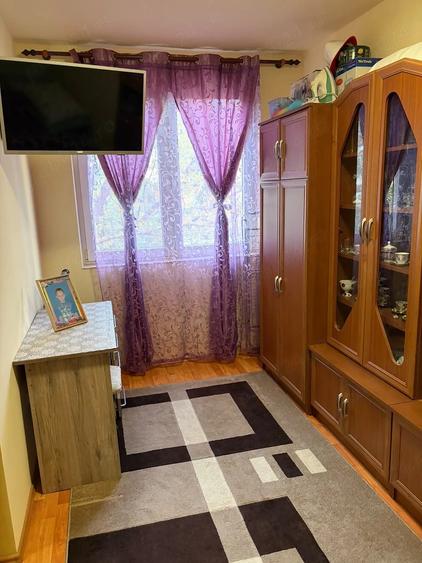 Apartament cu 2 camere nedecomandat în Valenta