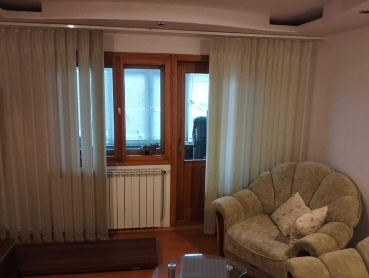 Apartament cu 2 camere decomandat în Est