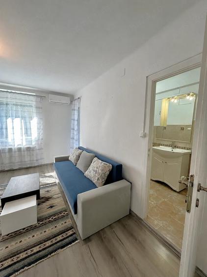 Apartament cu 2 camere semidecomandat în Ultracentral