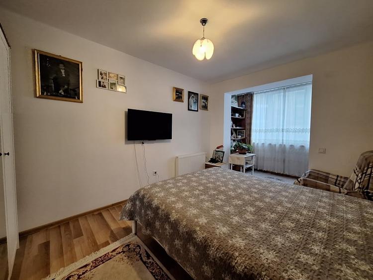 Apartament cu 3 camere semidecomandat, mobilat în Florești — fotografia 2