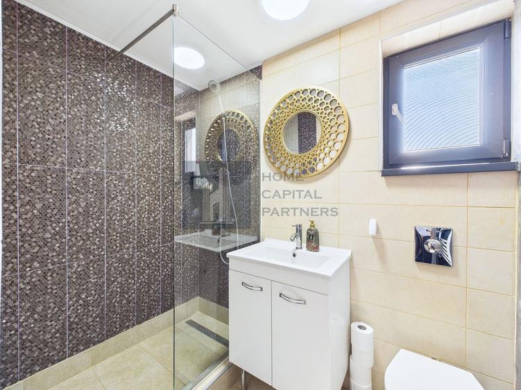 Casă individuală cu 4 camere cu Canalizare în Crevedia