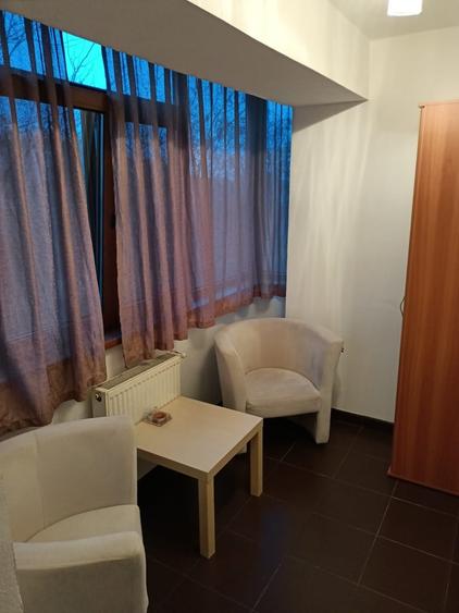 Inchiriez apartament cu 2 camere de tip studio. - 6