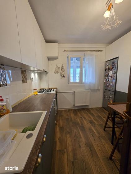 Apartament cu 2 camere în Tei