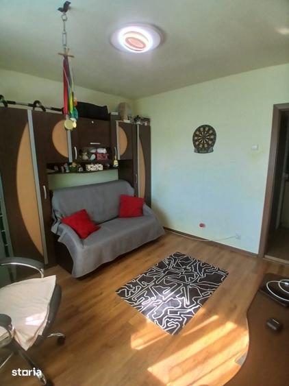 Apartament cu 2 camere decomandat în Mioriței