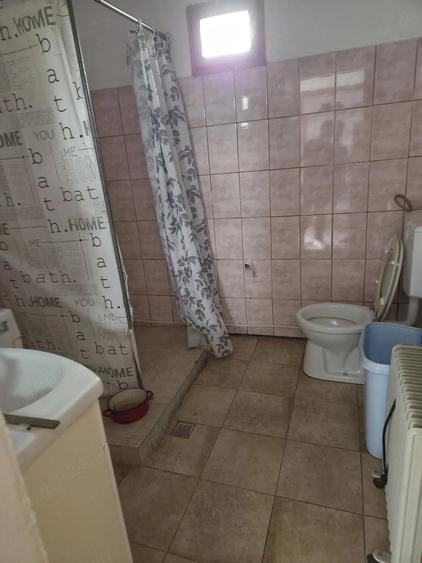Casă cu 4 camere cu Teren 150 Mp în Exterior Vest