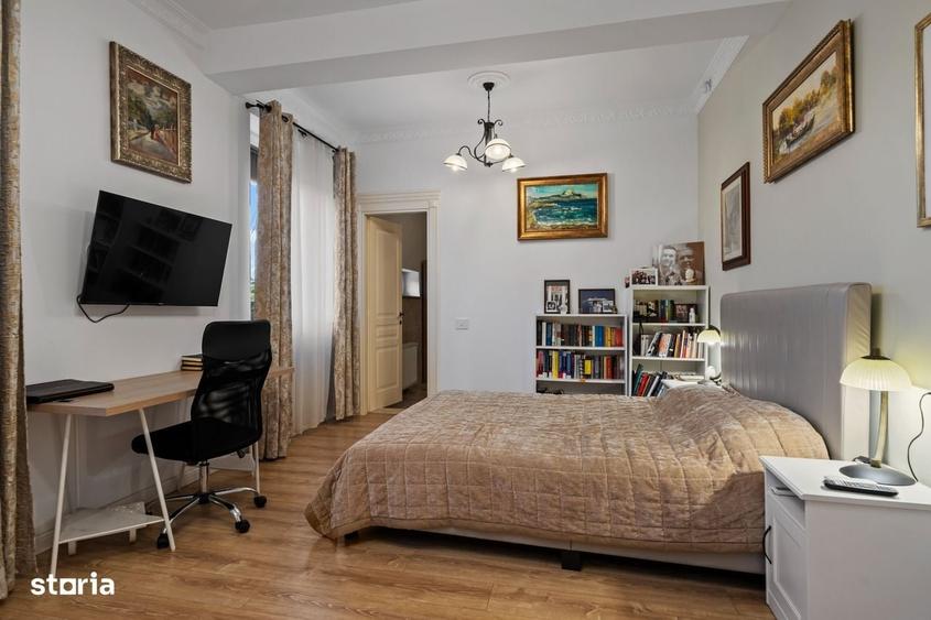 Casă cu 4 camere în Ostratu