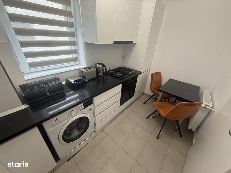 Apartament cu 2 camere decomandat în Fundeni