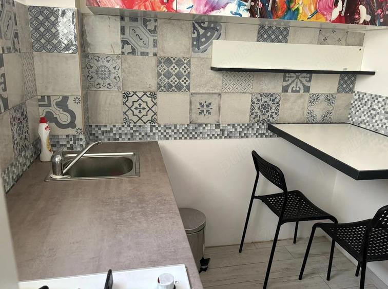 Apartament cu 3 camere semidecomandat în Nicolae Grigorescu