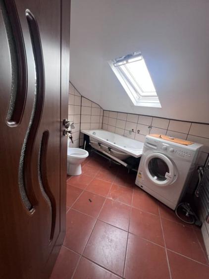 Apartament cu 3 camere decomandat în George Enescu