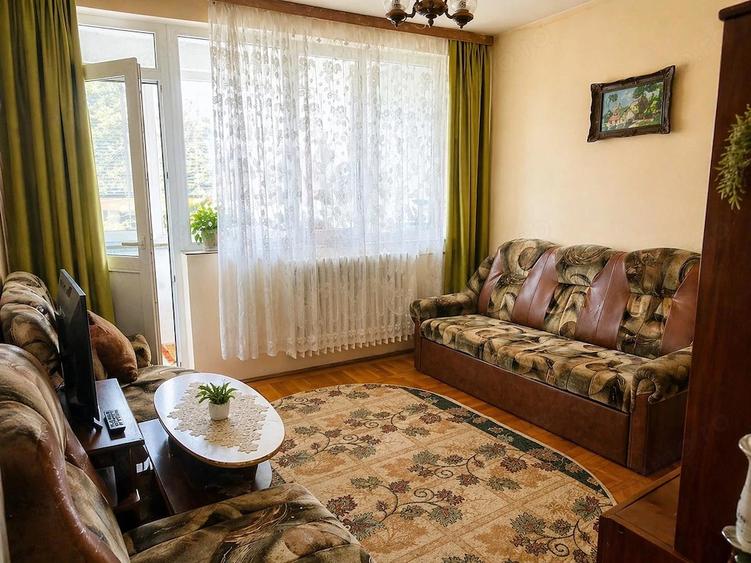 Apartament cu 2 camere decomandat în Favorit