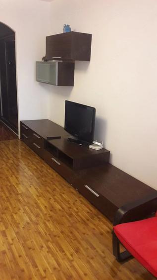 Garsonieră decomandată în Iancului