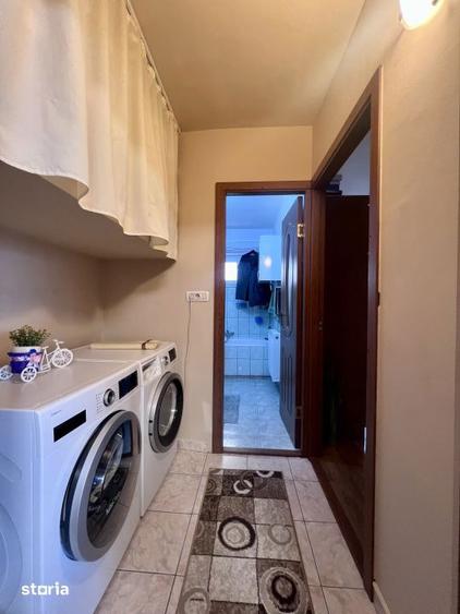 Apartament cu 3 camere semidecomandat, mobilat în Ciarda Roșie