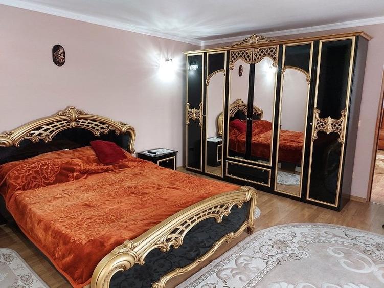 Casă individuală cu 6 camere cu Teren 660 Mp în 1 Mai