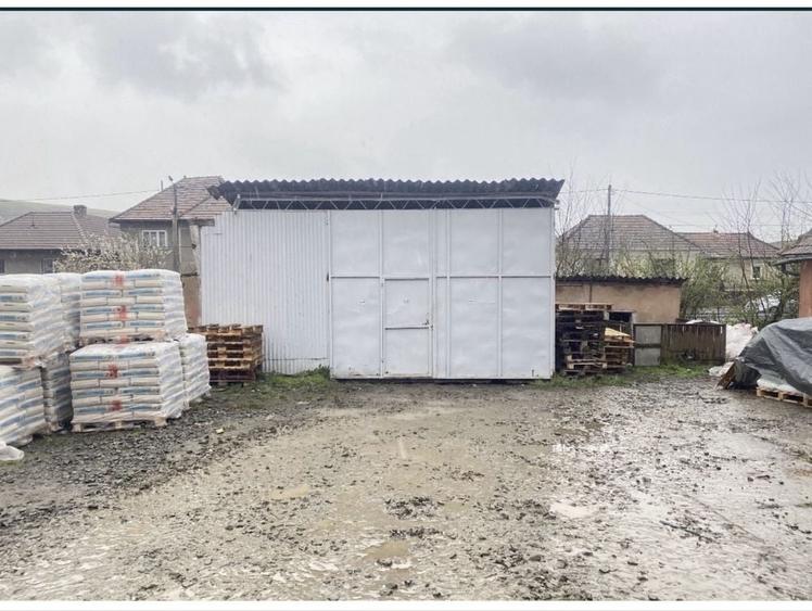 Casă cu 4 camere în Cergău