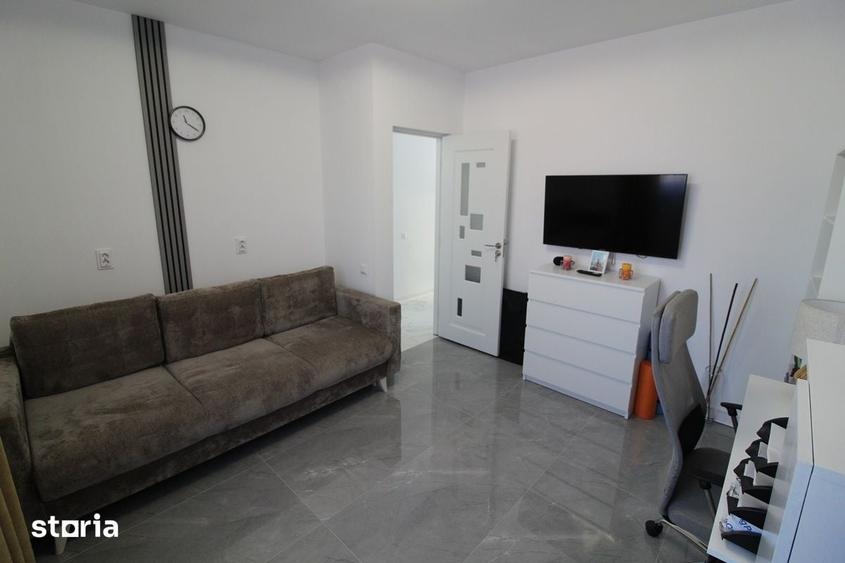 Casă cu 3 camere cu Teren 198 Mp în Central