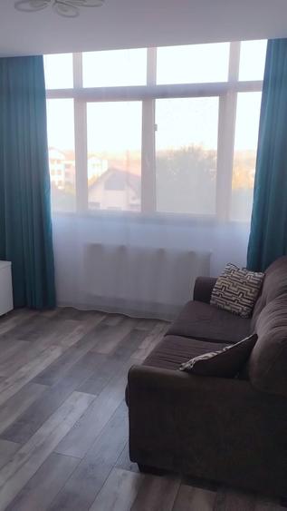 Apartament cu 2 camere decomandat în Valea Adâncă