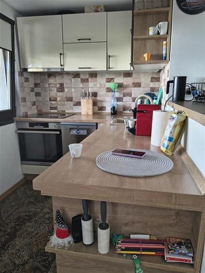 Duplex cu 3 camere cu Canalizare în Astra