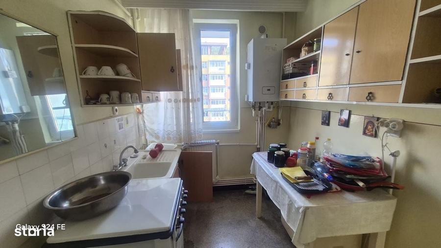 Apartament cu 3 camere în Ștefan cel Mare