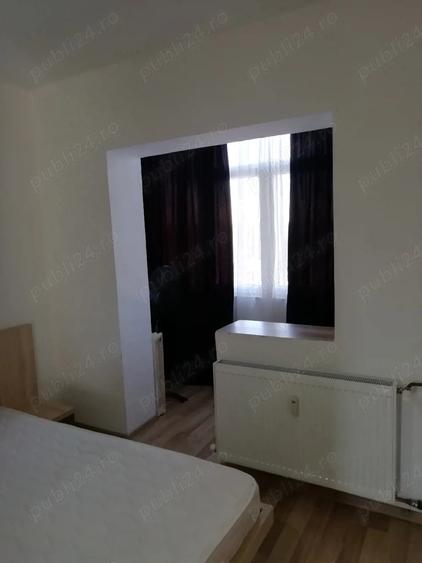 Apartament cu 3 camere decomandat în Vest