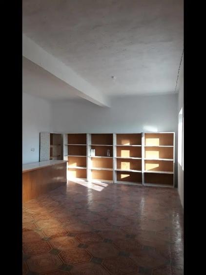 Casă individuală cu 5 camere cu Canalizare în Cenad