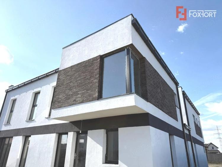 Casă cu 5 camere cu Teren 306 Mp în Urseni