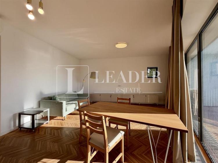 Apartament cu 3 camere decomandat, mobilat în Străulești
