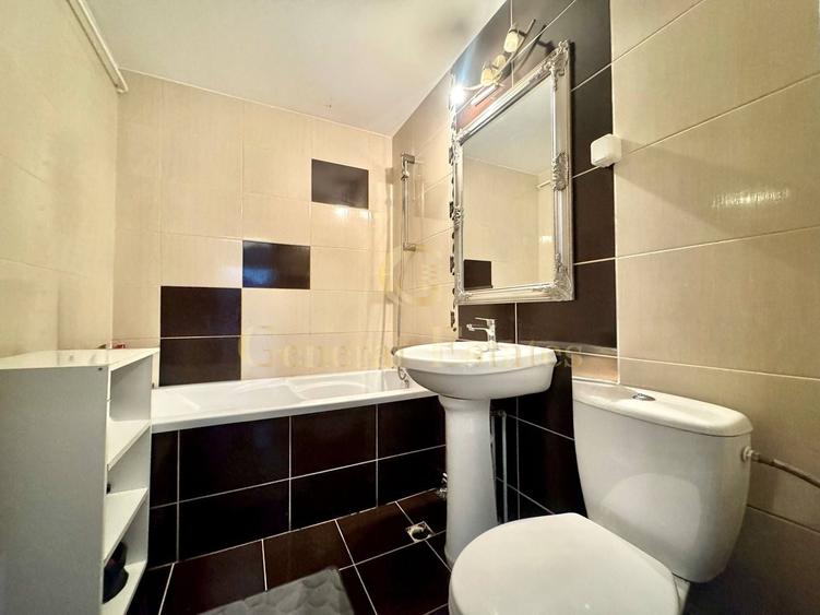 Apartament cu 3 camere decomandat, mobilat în Nicolina