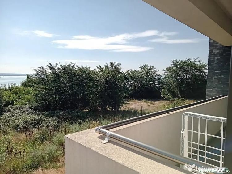 Apartament cu 2 camere semidecomandat în Costi