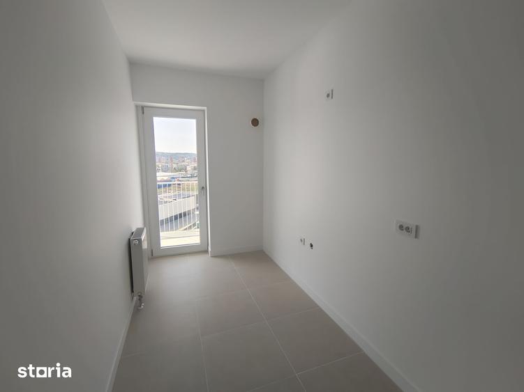 Apartament cu 2 camere în Baza 3