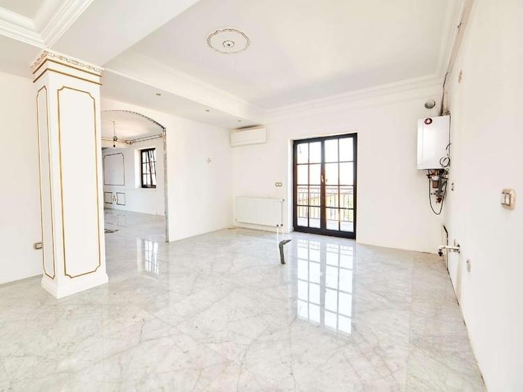 Apartament cu 5 camere în Ronaț