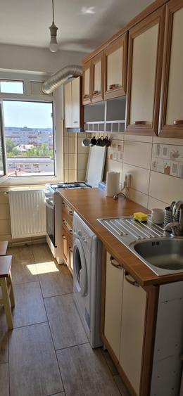 1 Mai - Clucerului, 2 camere, etaj 10, proaspat renovat €500 - 8