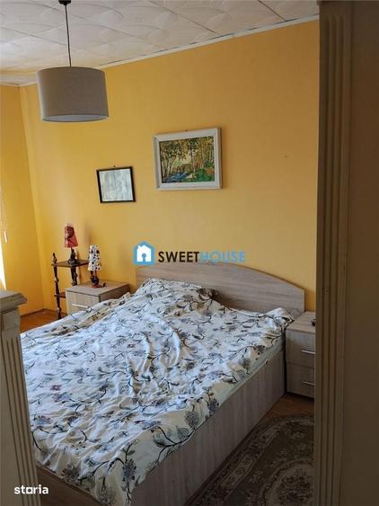 Apartament cu 4 camere în Ultracentral