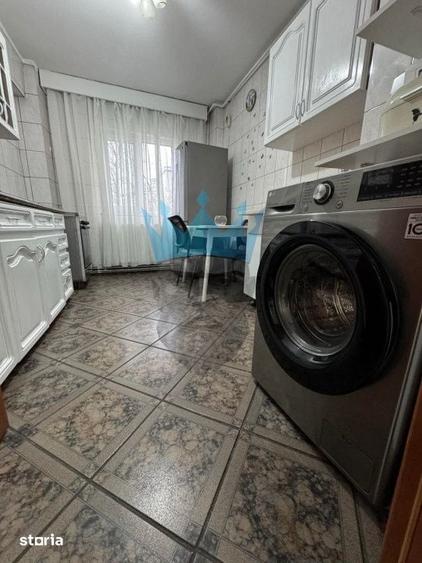 Apartament cu 3 camere în Cantacuzino