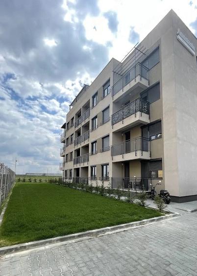 Apartament cu 2 camere semidecomandat în Nufărul
