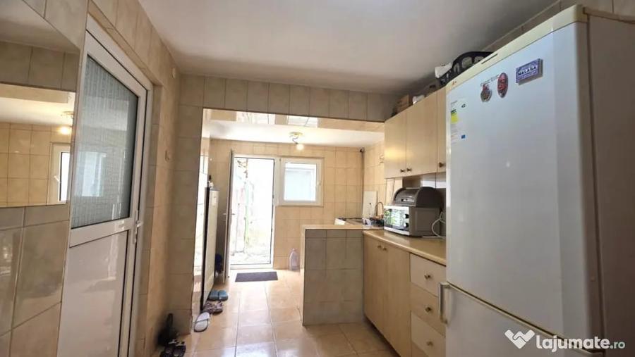 Casă cu 2 camere cu Teren 150 Mp în Iancului