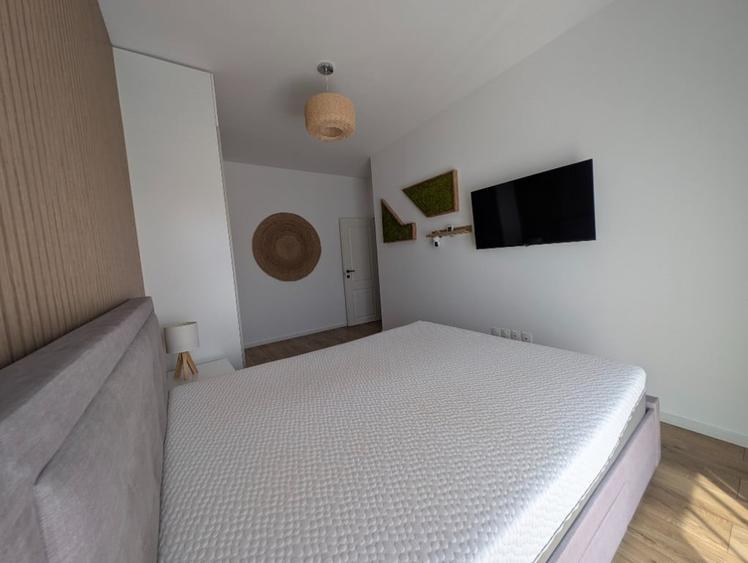 Apartament 2 camere+2locuri parcare+boxa depozitare str. Cosa?ilor - 12