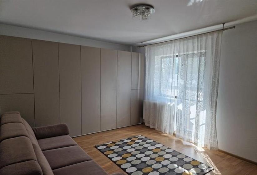 Apartament cu 2 camere în Titan