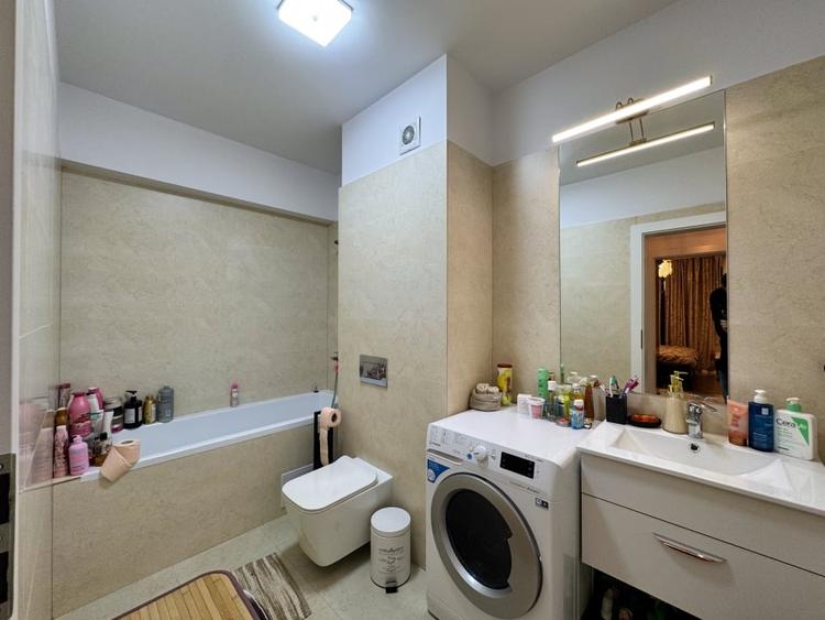 Apartament cu 2 camere decomandat, mobilat în Calea București