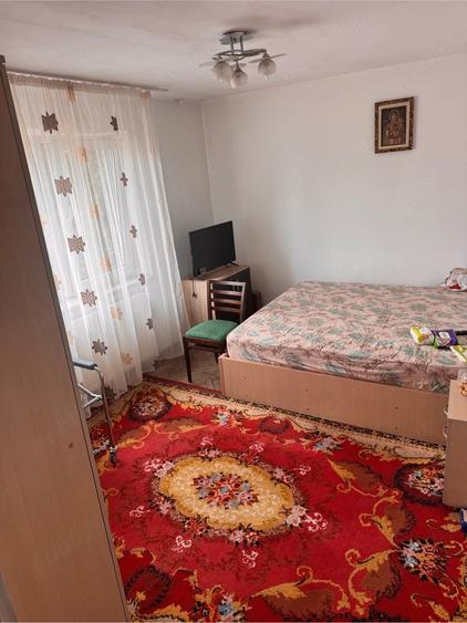 Apartament cu 2 camere decomandat în Exterior Vest